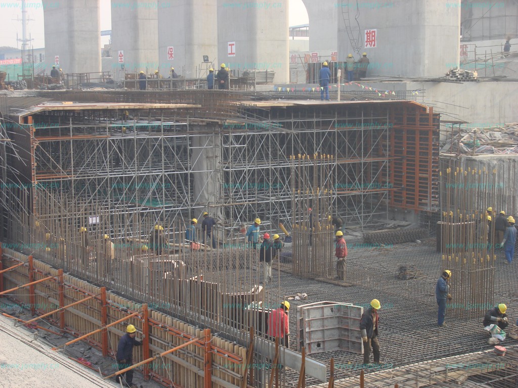 承插型盤(pán)扣式鋼管支架，“恨天高”也要好管架上去